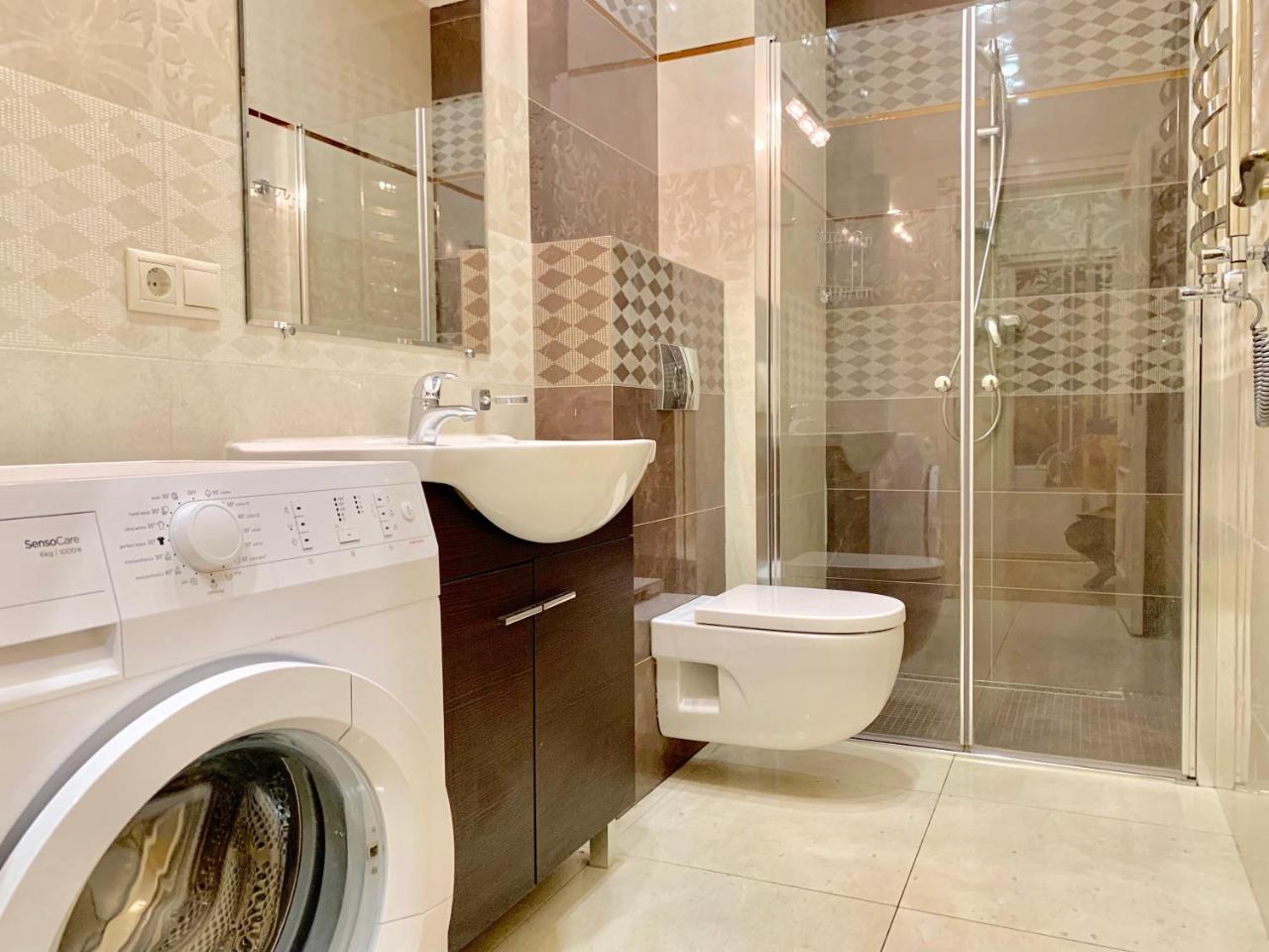 Apartment Two-bedroom On Lesi Ukrainky Lviv
